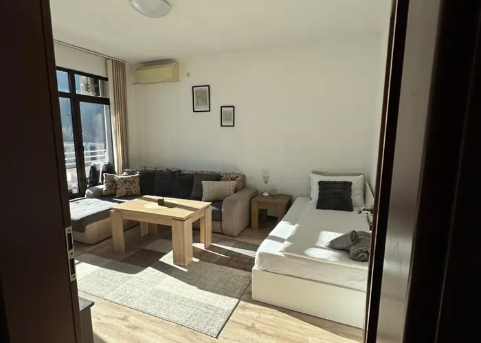 слънчев дом 아파트 스몰랸